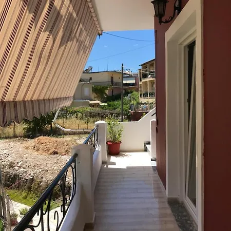 Apartament Loula's *