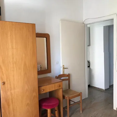 Loula's Apartament *